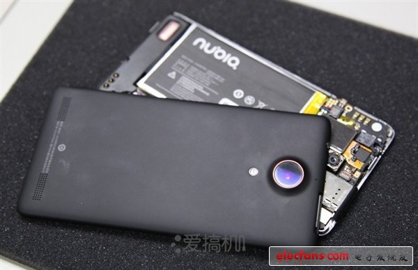 真值3456？拆開nubia Z5一探究竟