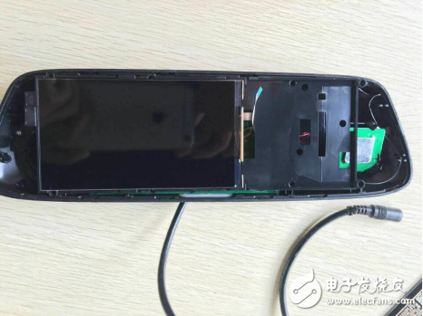 大拆解！高逼格定制化PC6車載智能后視鏡