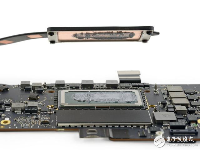 蘋果新Macbook Pro13寸拆解：集成度創新高度 搭配史上最好音質