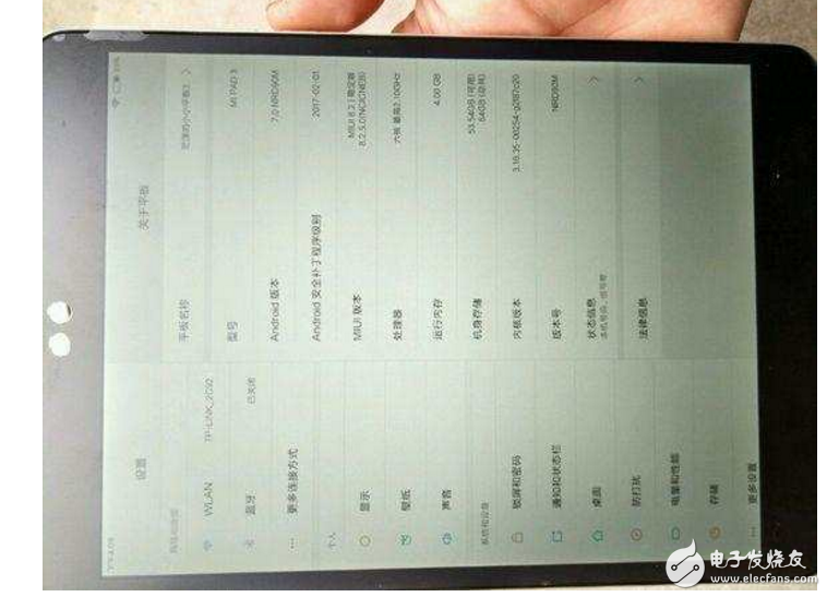 小米平板3開箱跑分8萬多：4G運存+64G內(nèi)存+鋁合金材質(zhì)