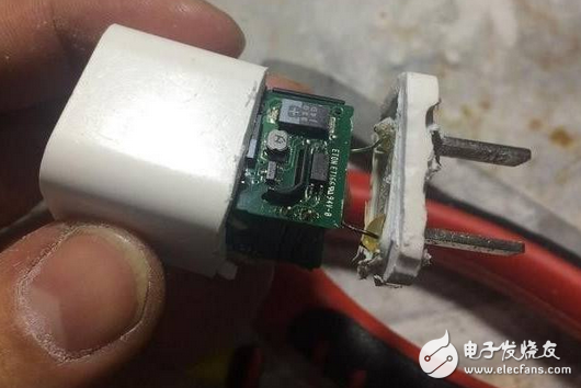 蘋果充電器拆解：廬山真面目揭秘 電路圖詳解 貴是有道理的