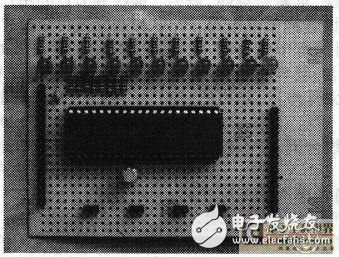 基于AT89S52的汽車組合開關檢測裝置的設計方案解析