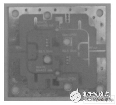  微帶Ku波段功率合成電路設計