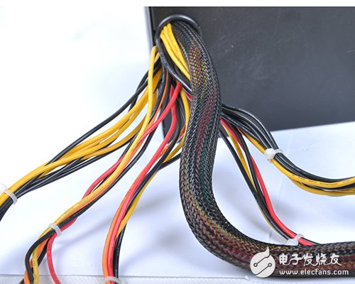 應用攢機變頻節能 鑫谷 勁翔400A賞析