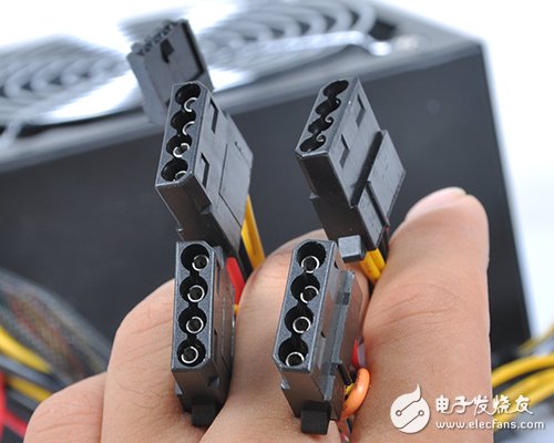 應用攢機變頻節能 鑫谷 勁翔400A賞析