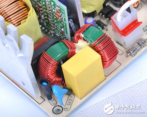 應用攢機變頻節能 鑫谷 勁翔400A賞析