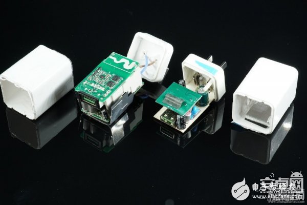 誰是李鬼？真假OPPO VOOC閃充充電器對(duì)比拆解