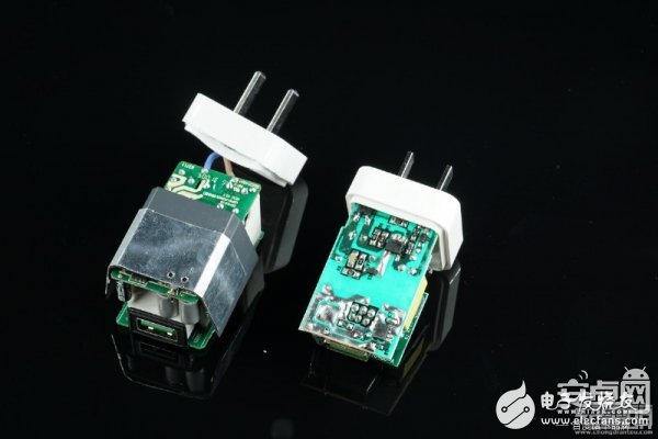 誰是李鬼？真假OPPO VOOC閃充充電器對(duì)比拆解